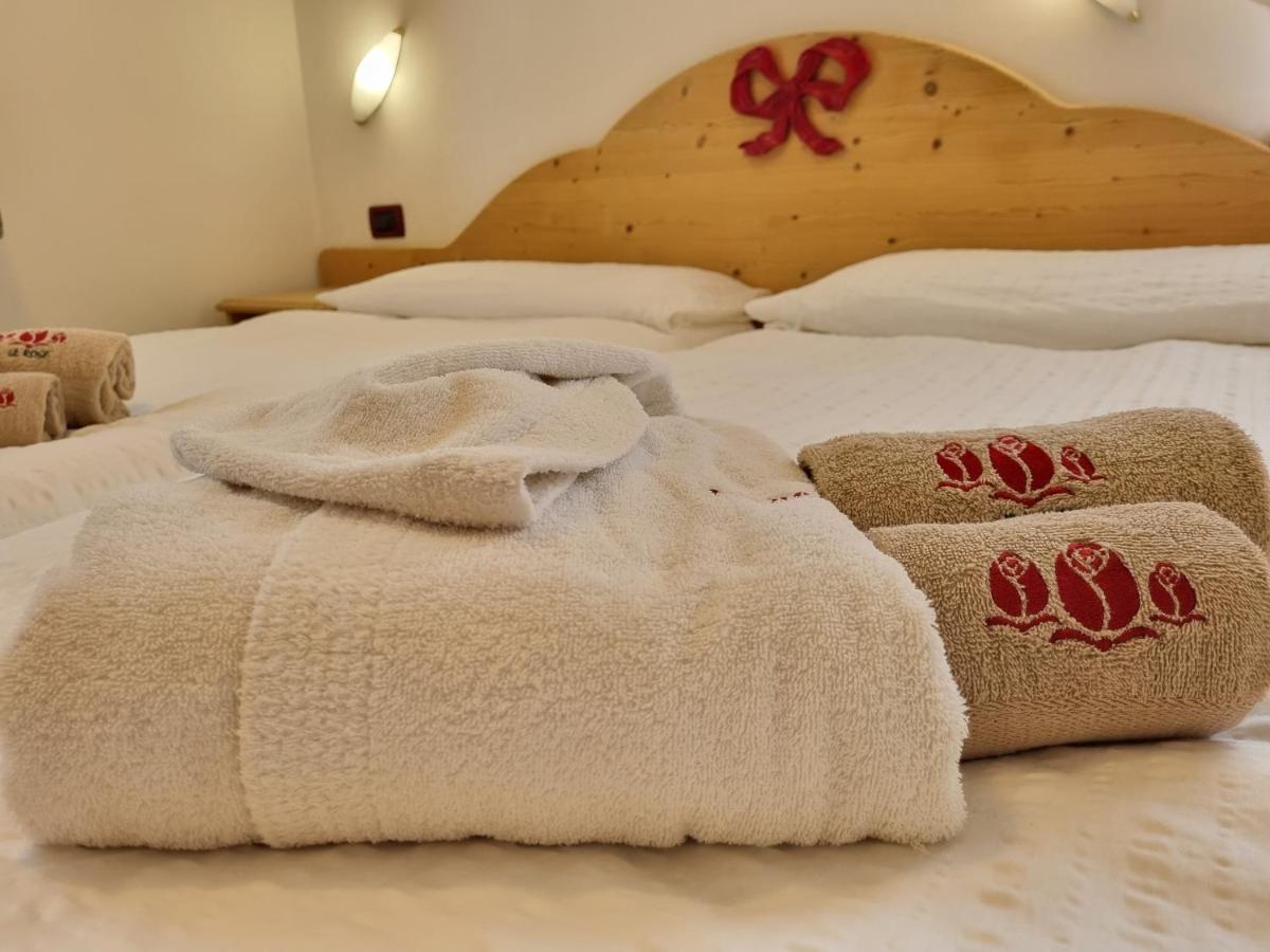 Residence Le Rose Поца ди Фаса Екстериор снимка