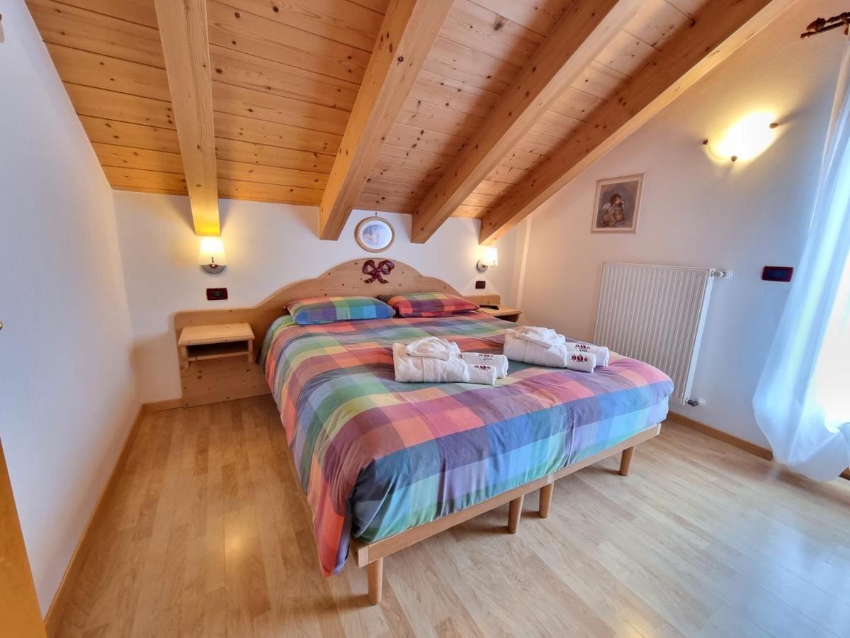 Residence Le Rose Поца ди Фаса Екстериор снимка