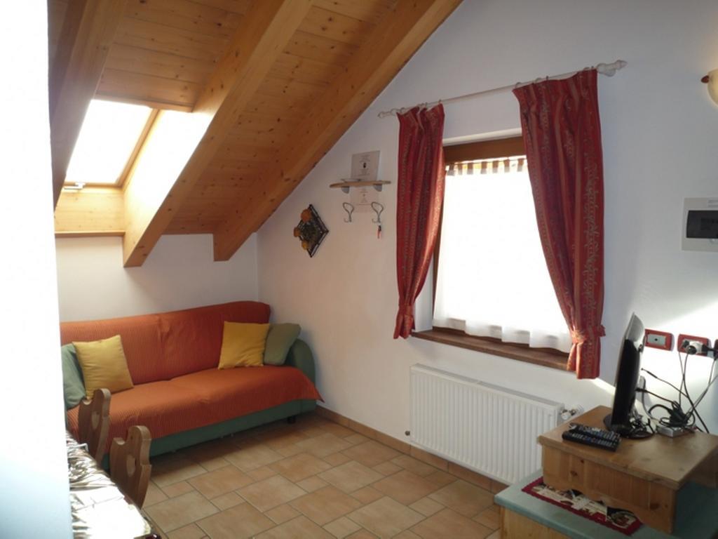 Residence Le Rose Поца ди Фаса Екстериор снимка